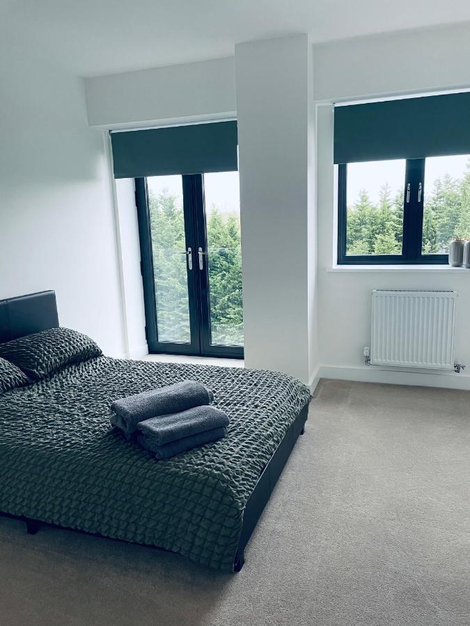 New One Bedroom Luxury Apartment In Σόλιχαλ Εξωτερικό φωτογραφία